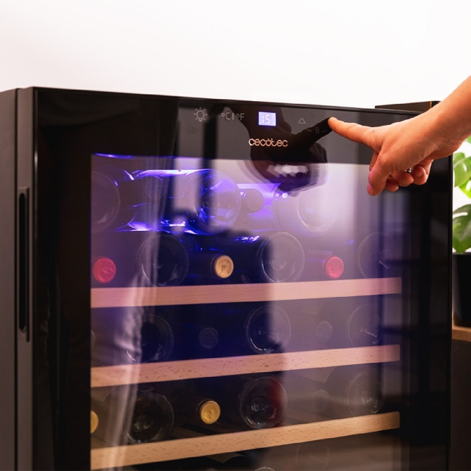 Cecotec Cave à vin Bolero GrandSommelier 4850 Black Compressor