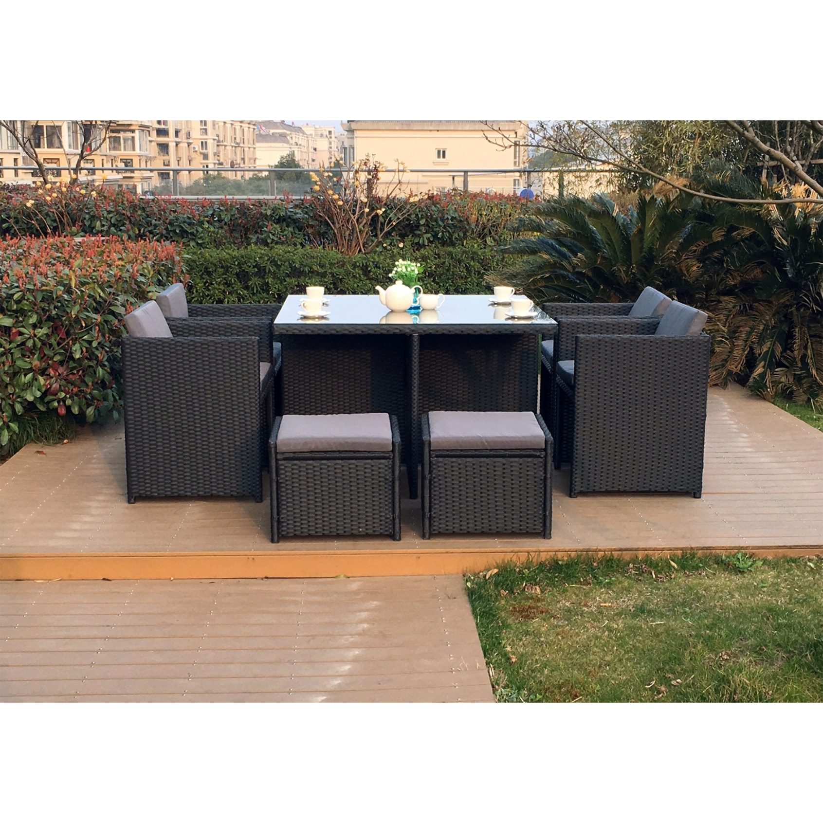 Salon de jardin 8 places noir-gris + housse de protection REGINA