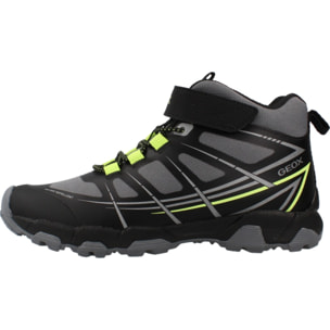 Zapatillas Niño de la marca GEOX  modelo J66AKB 011BC J MAGNETAR GRIS