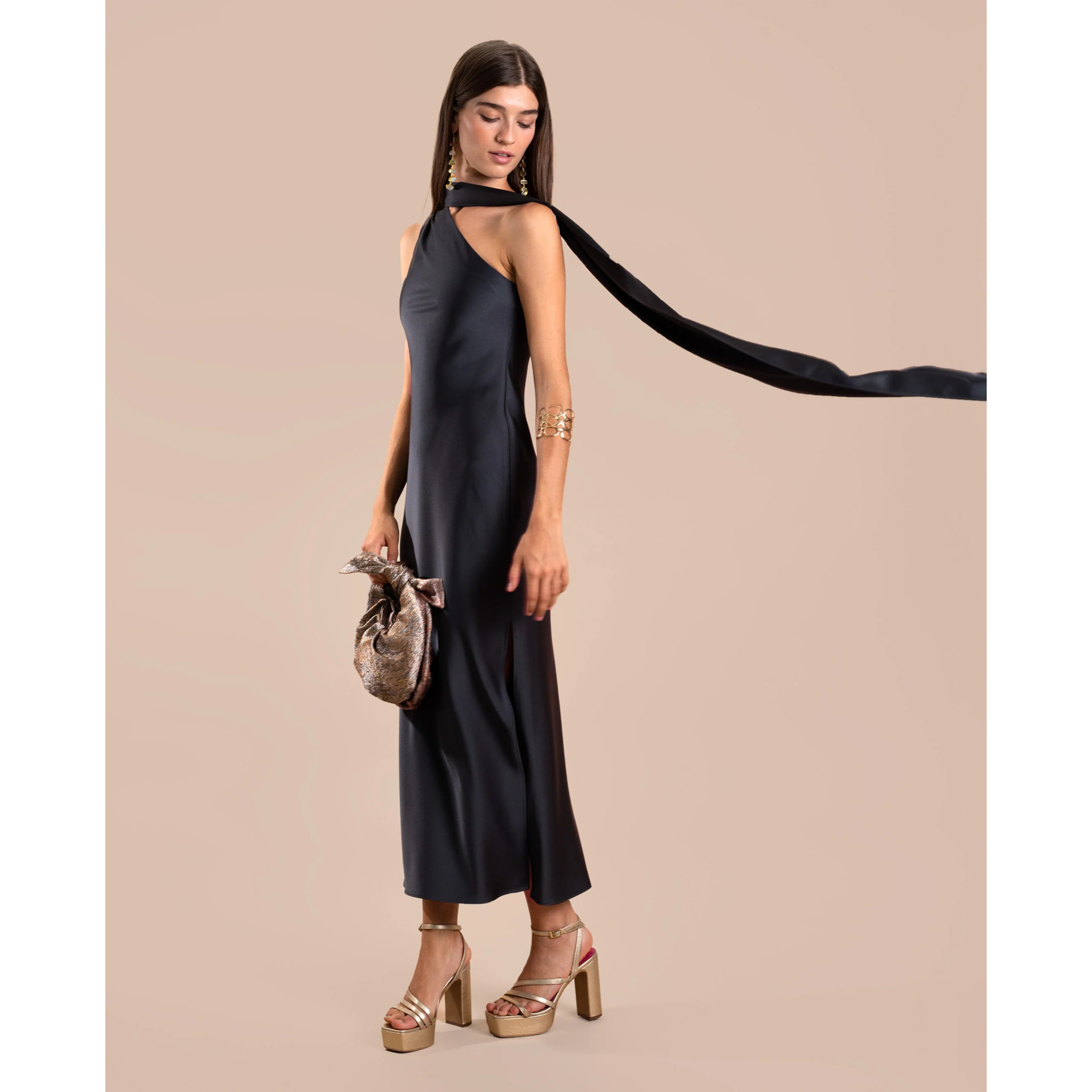 Vestido midi asimétrico con lazada