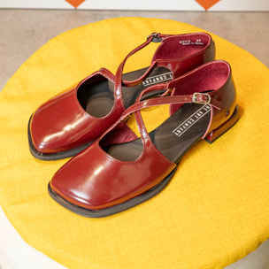 Zapatos 2002 NAPPA SHINNY BURDEOS / BERGAMO color Burdeos