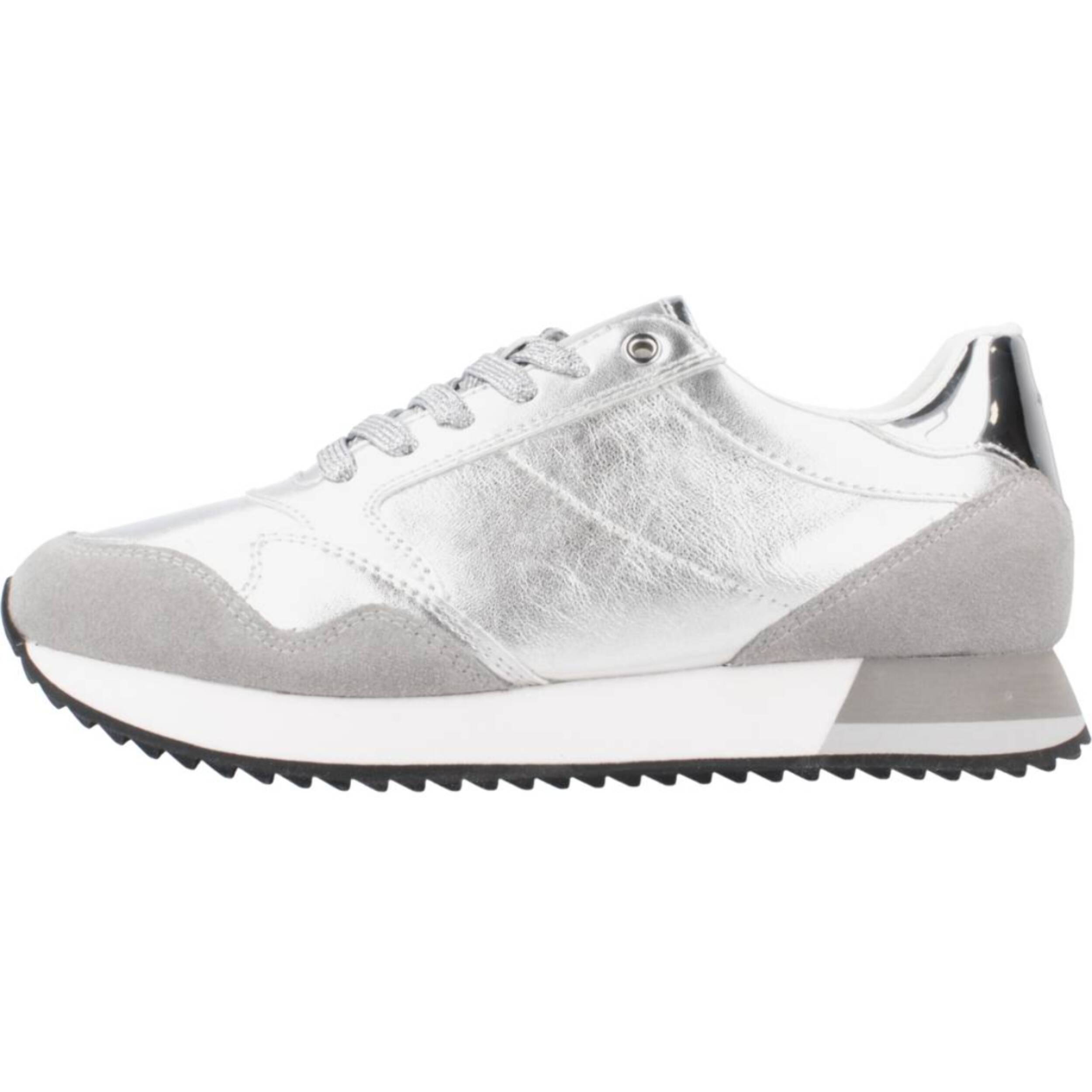 Sneakers de  Mujer de la marca GEOX  modelo D DORALEA PLATA