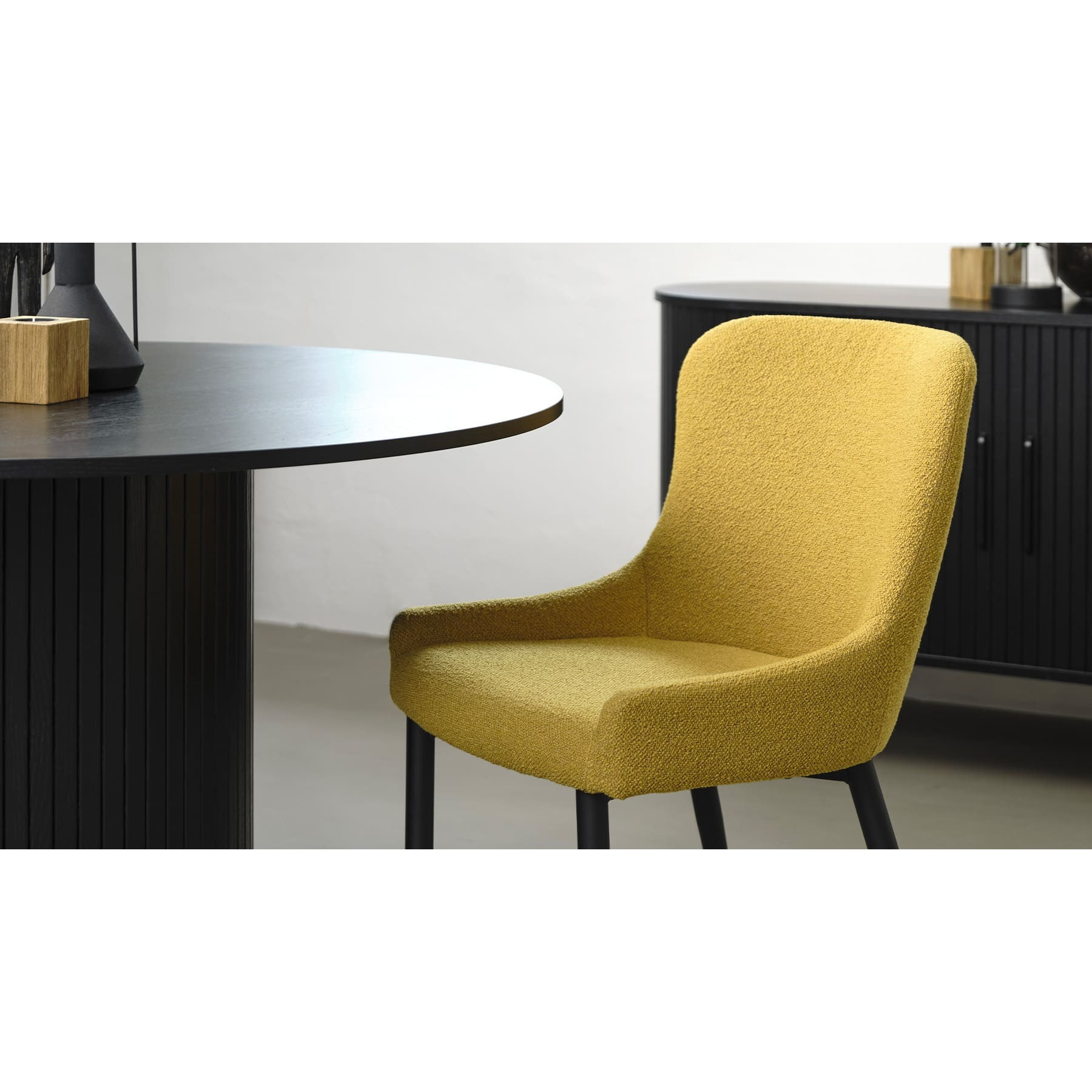 Table à manger bois noir alba 120x120cm