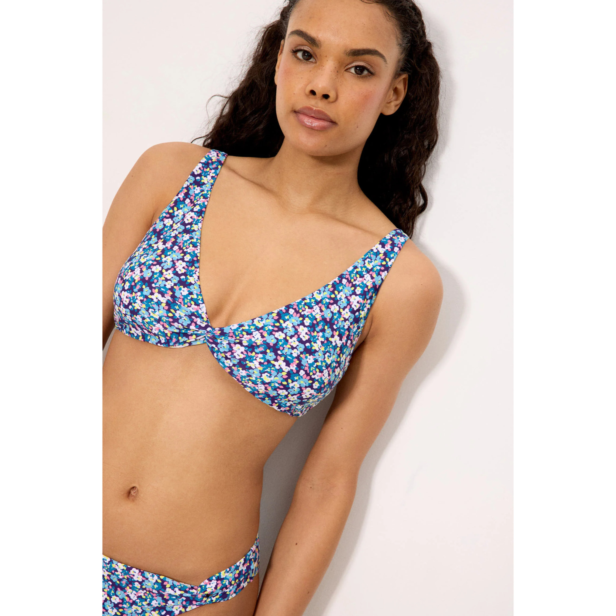 Top bikini a triangolo