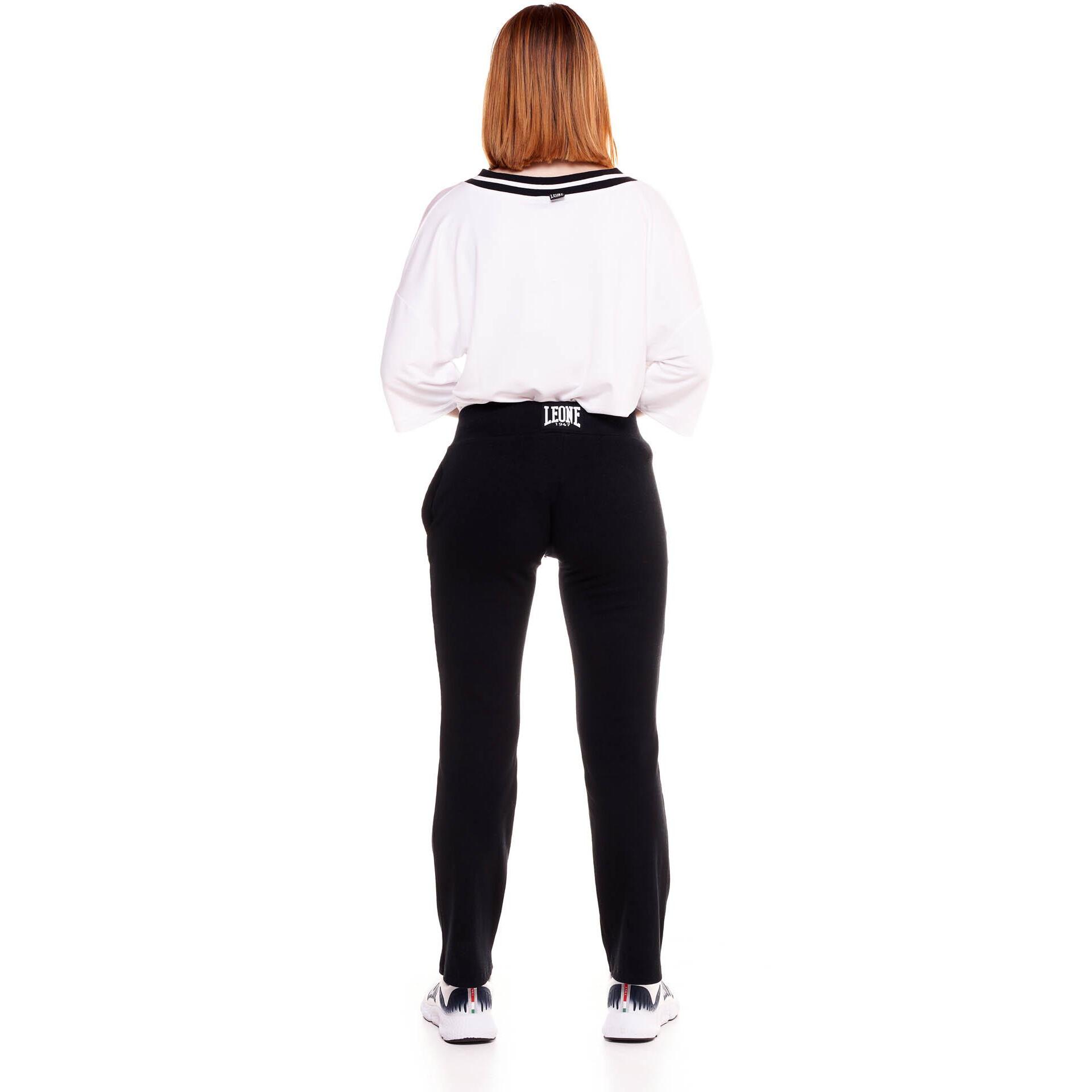 Pantalón de mujer canalé blanco y negro