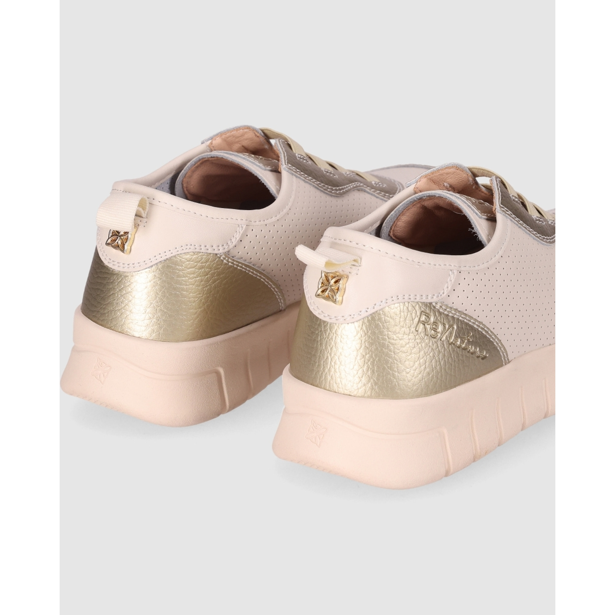 Deportivos de Piel - Platino - Tacón: Bajo