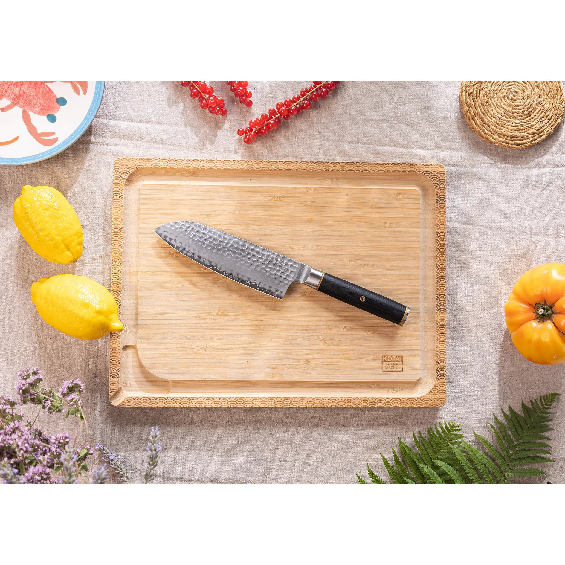 Coltello Santoku | Lama 180 mm | Acciaio Inossidabile Giapponese San-Mai