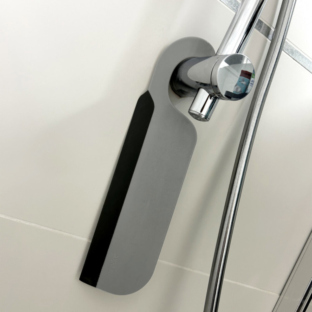 Raclette à vitres ABS SKATE Gris Spirella