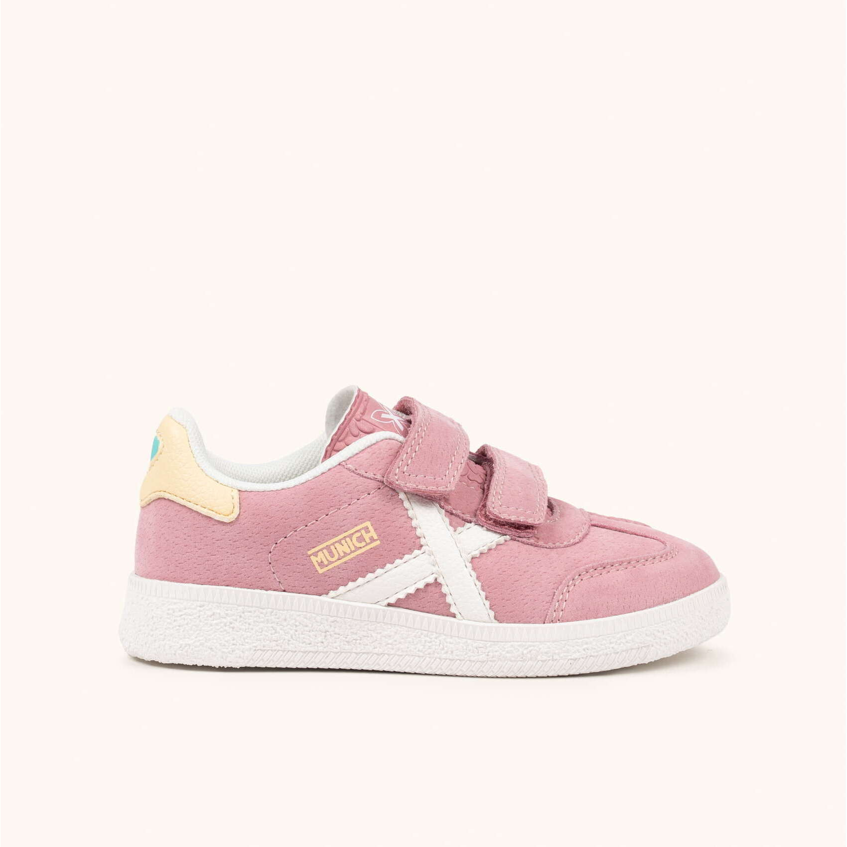 Zapatillas Infantiles Rosa Pastel con Velcro y Detalles en Blanco y Crema MUNICH MINI BARRU VCO 18