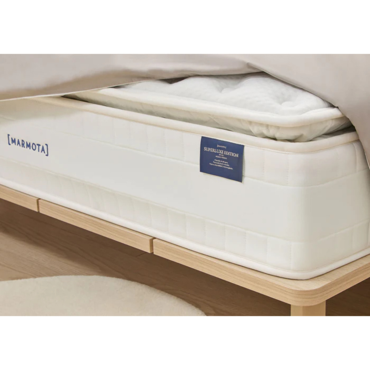 Colchón + Almohada | Colchón con topper superior Luxe, doble ensacado, Hybrid Superluxe Edition 32cm + Almohada viscolástica transpirable | Envío y montaje gratuito