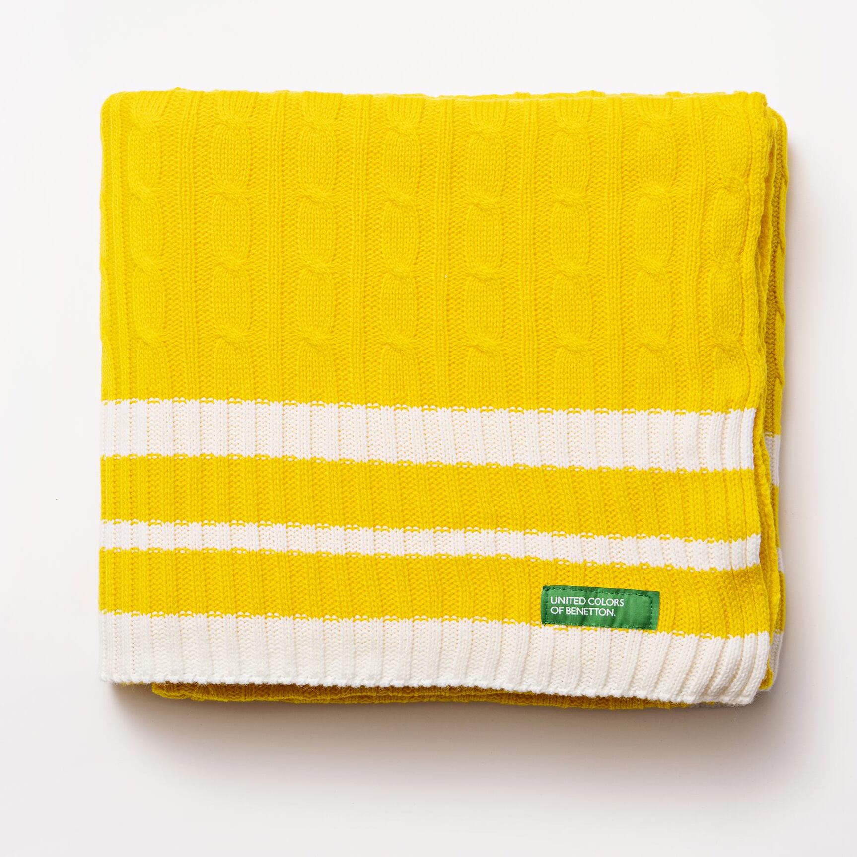 Manta punto  benetton  amarillo rainbow