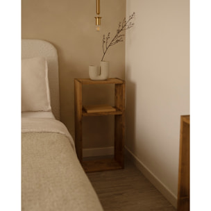 Mueble auxiliar de madera maciza en tono roble oscuro con 1 separador Alto: 38 Largo: 80 Ancho: 20