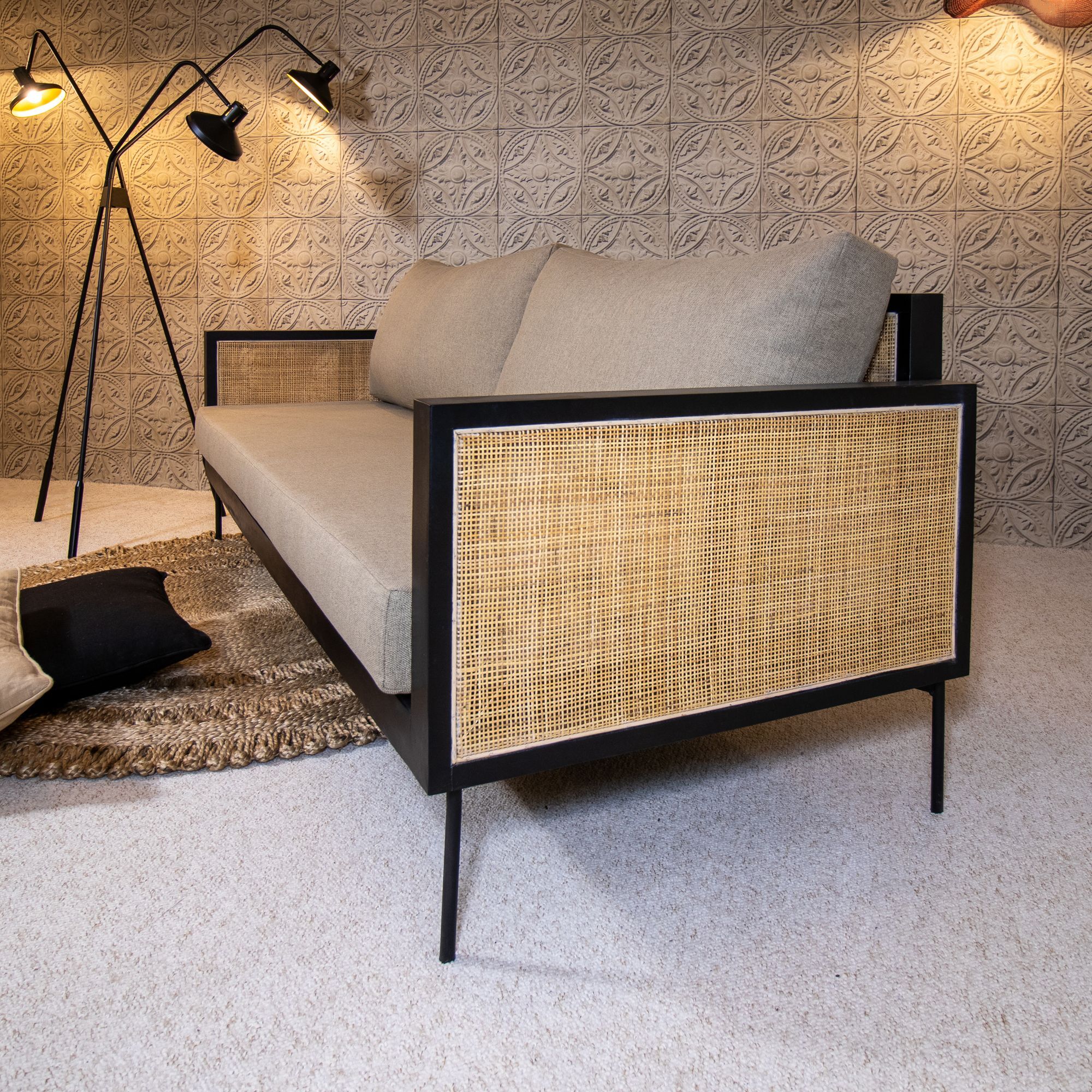 Canapé 3 places en tissu taupe structure en rotin et bois  TONKIN