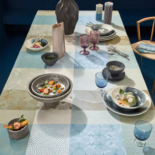 Nappe pur coton enduit motif jacquard bleu beige Mille zen ecume