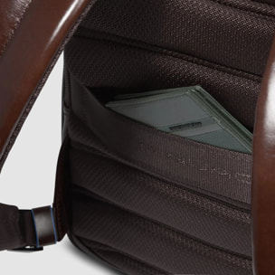 Piquadro Zaino personalizzabile porta pc e iPad® con protezioni antiurto e RFID e tasca per AirPods®