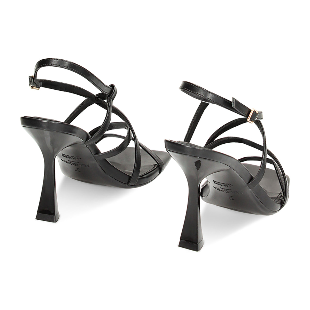 Sandalias con tacones negras