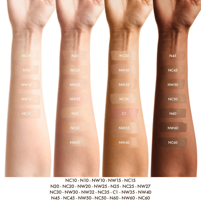 COVER TAPE Correttore liquido a lunga tenuta