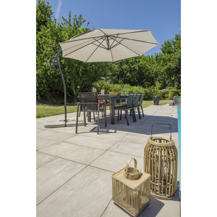 MALAGA - Parasol avec pied excentré en acier et toilee