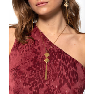 Collar dorado de mujer