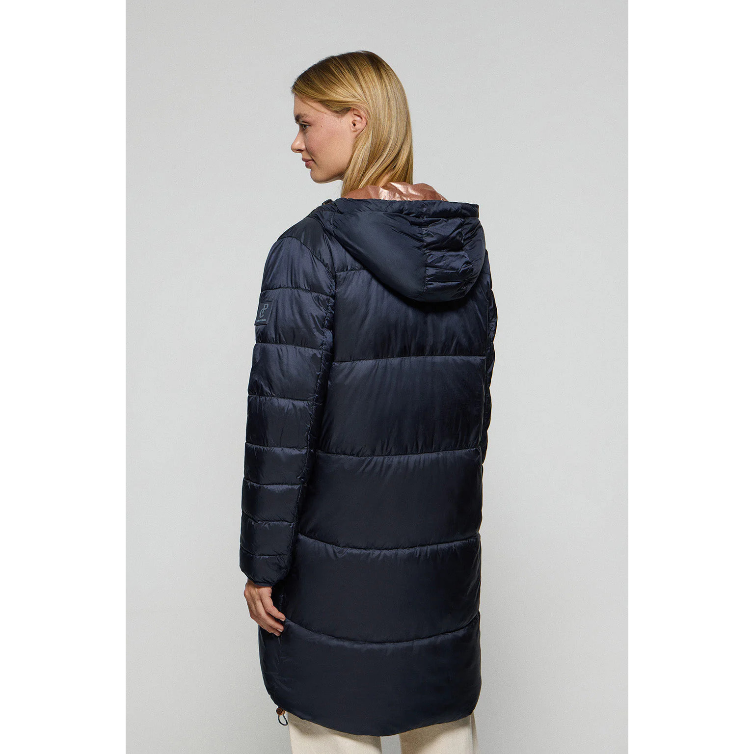 Chaqueta azul marino larga y acolchada Rose de capucha fija y detalles Polo Club