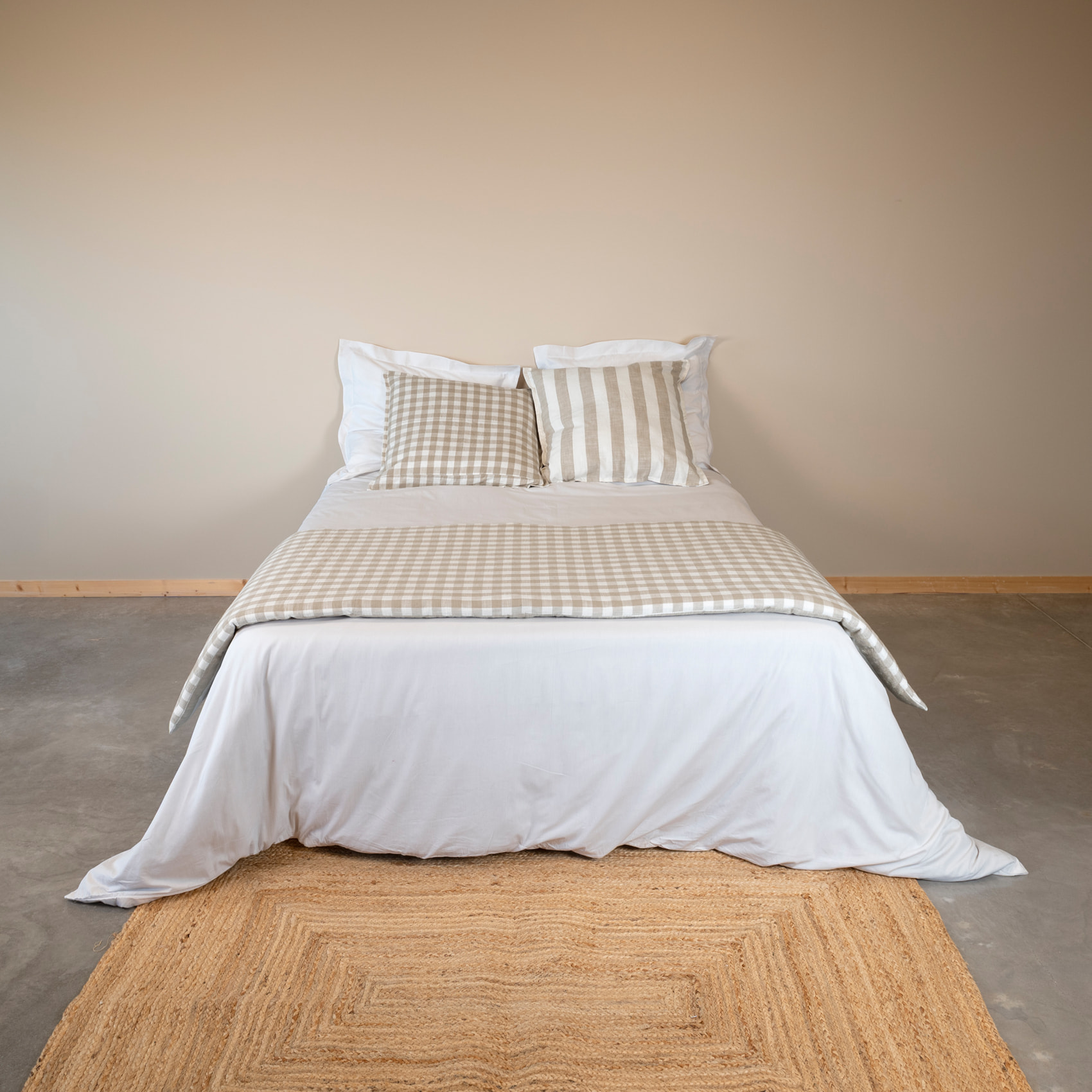 Édredon réversible coton flammé motifs rayures et vichy LOURMARIN - Beige