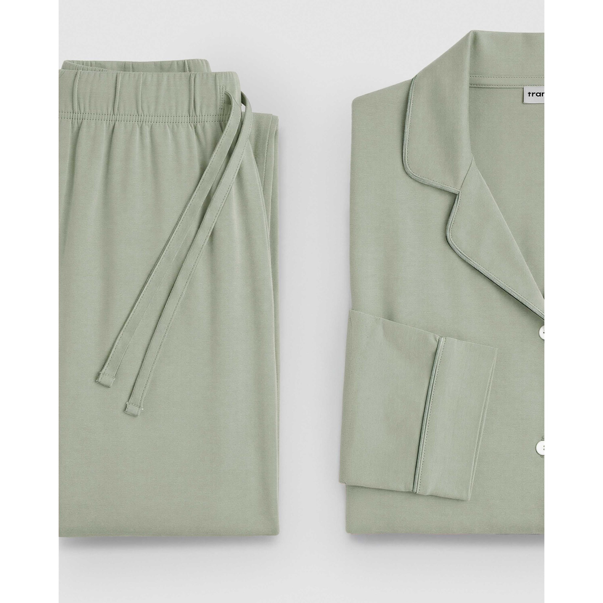 Pijama largo camisero algodón liso verde