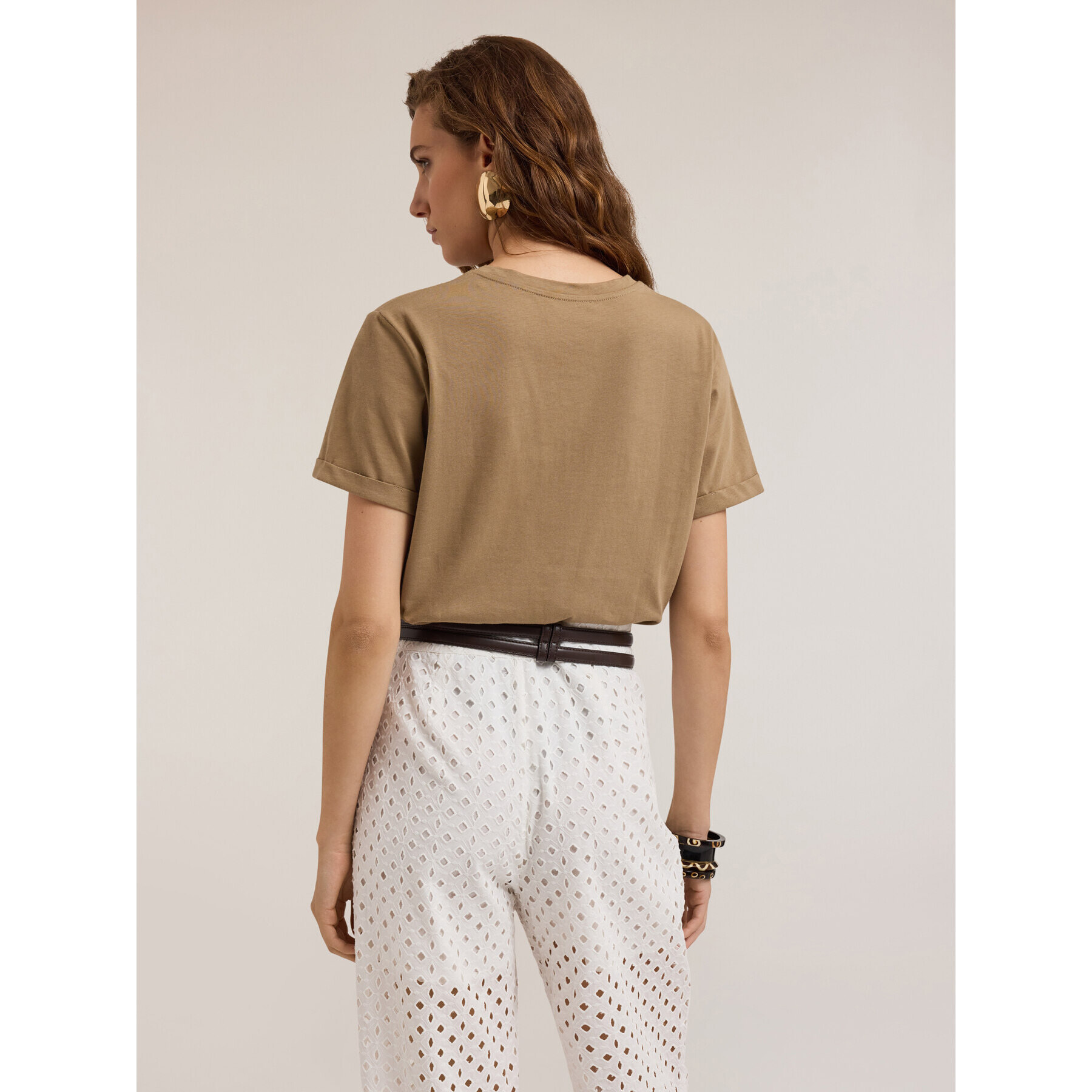 Motivi - T-shirt boxy con scritta ricamata - Marrone