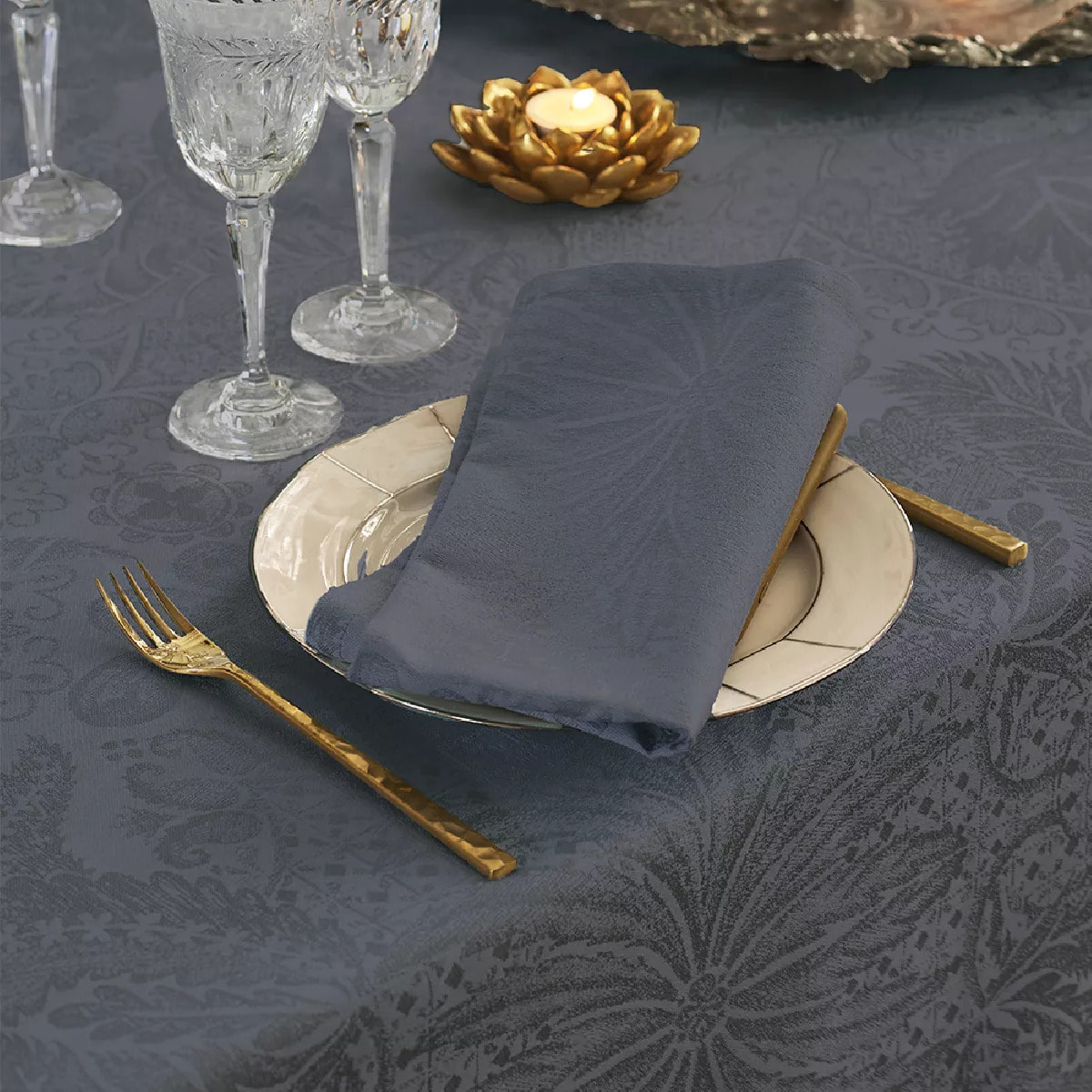 Nappe enduite jacquard Mille isaphire zinc