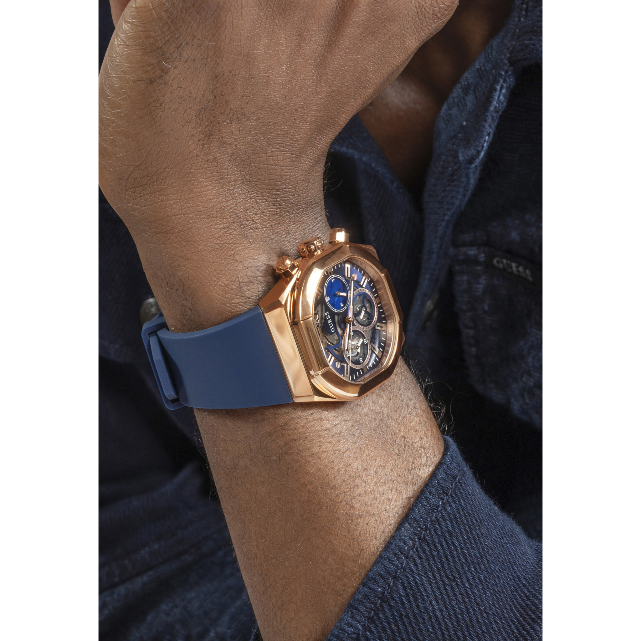 Guess Reloj Analógico De Cuarzo Clutch