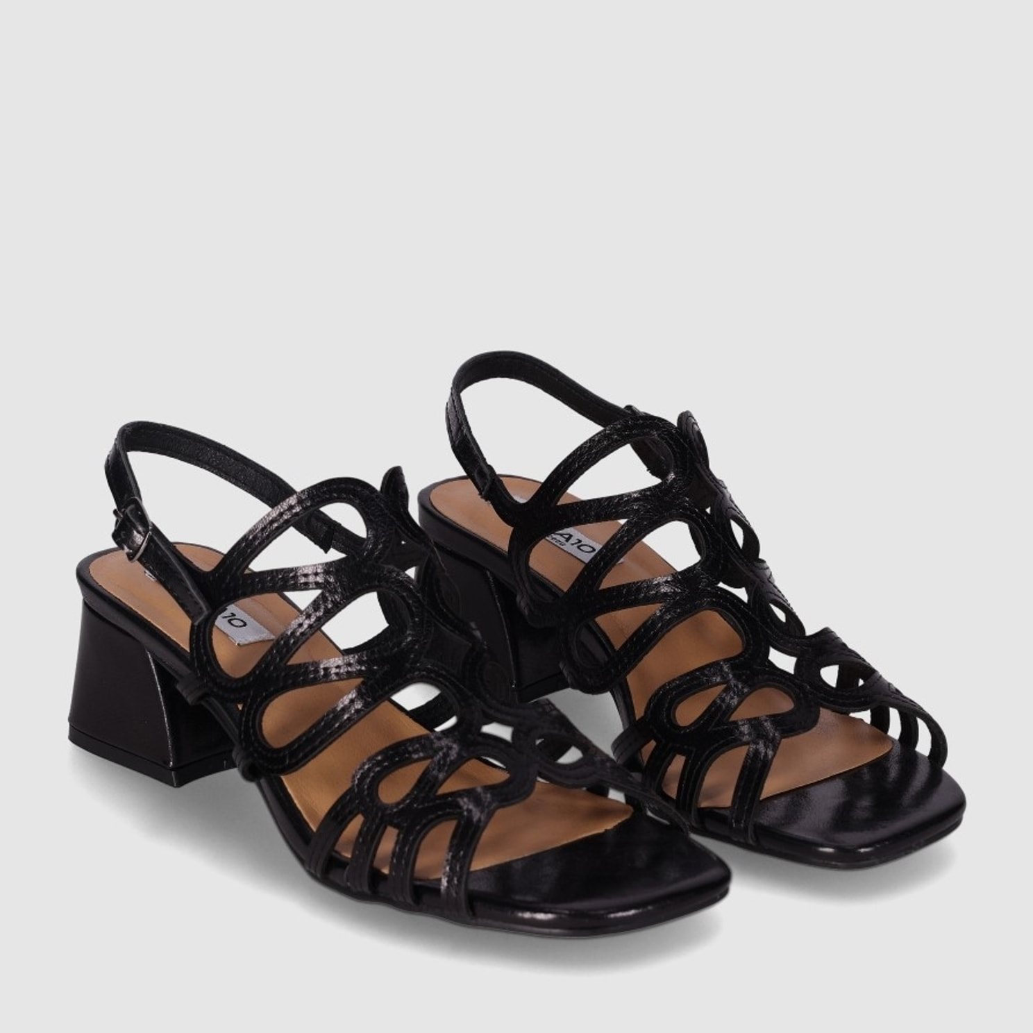 Sandalias - Negro - Tacón: 5 cm