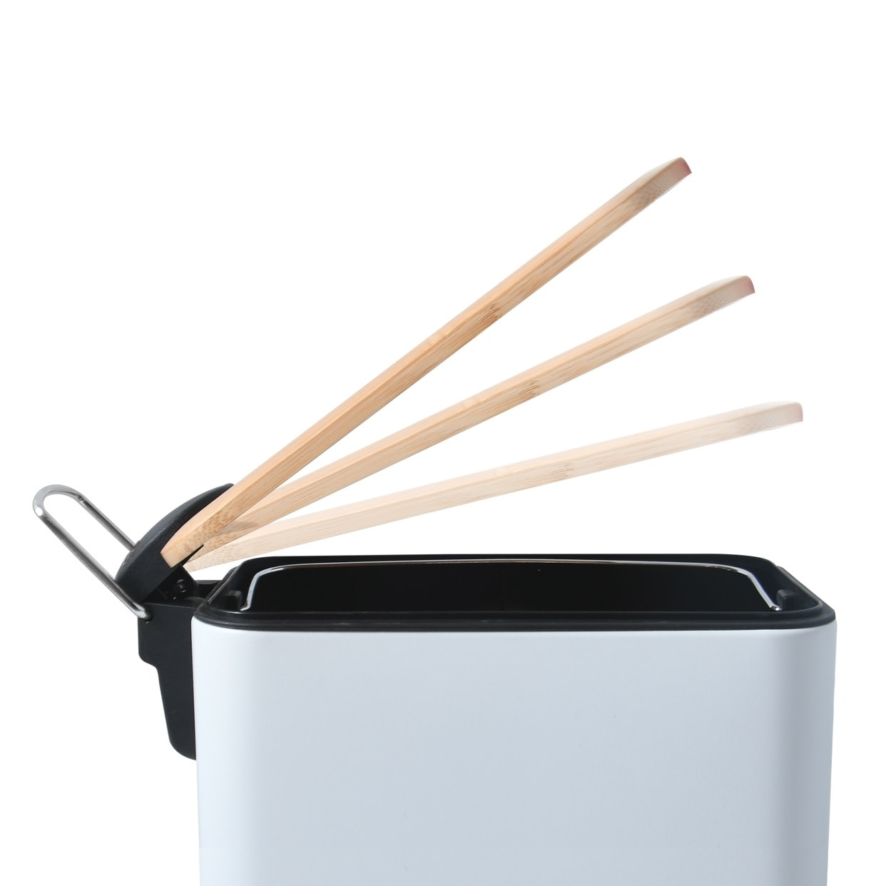 Cubo de basura con pedal ERIK de 5L en color Blanco - 14x28x29cm