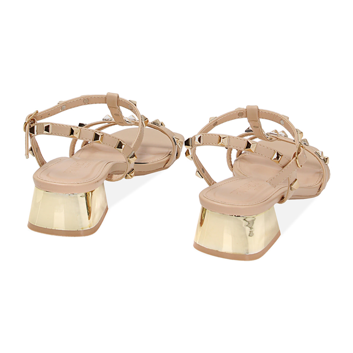 Sandalias con tacón beige