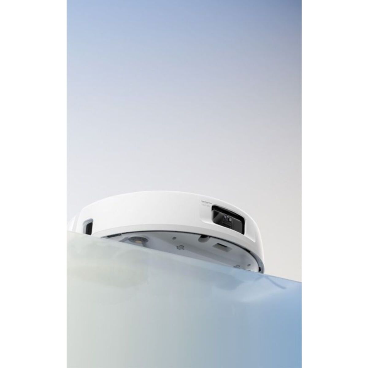 Robot Aspirateur Laveur NARWAL Freo X Ultra