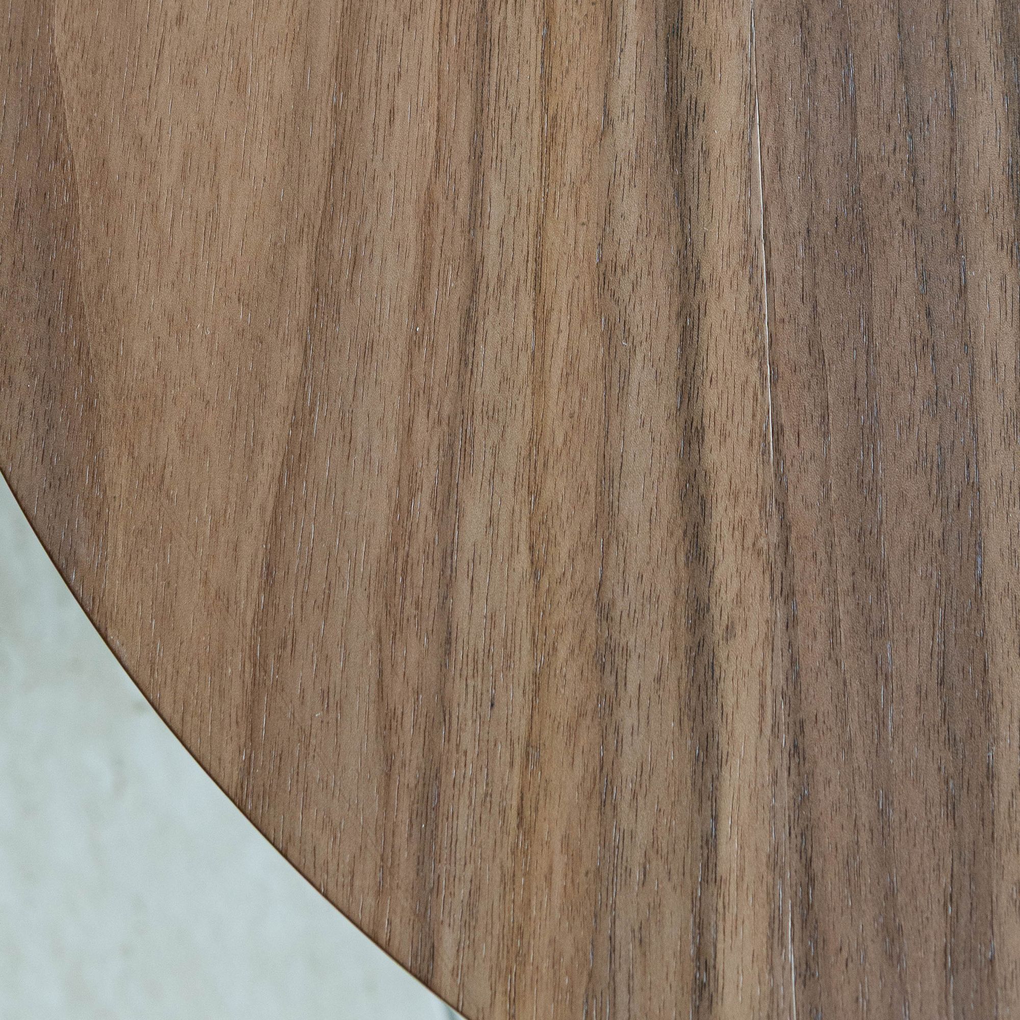 Table basse ovale effet bois couleur noyer 110cm SIERRA