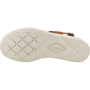Sandalias Mujer de la marca GEOX  modelo D XAND 2.2S MARRON
