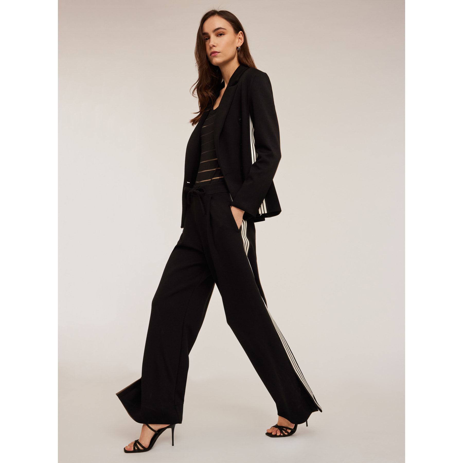 Motivi - Americana cruzada con banda lateral - Negro