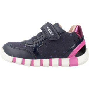 Zapatillas Niña de la marca GEOX  modelo B IUPIDOO GIRL AZUL