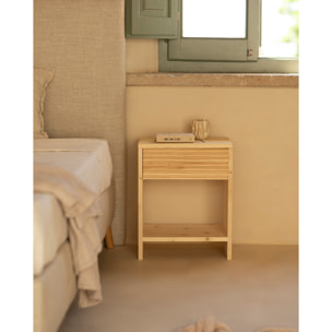 Mesita de noche de madera maciza con un cajón en tono natural de varias medidas