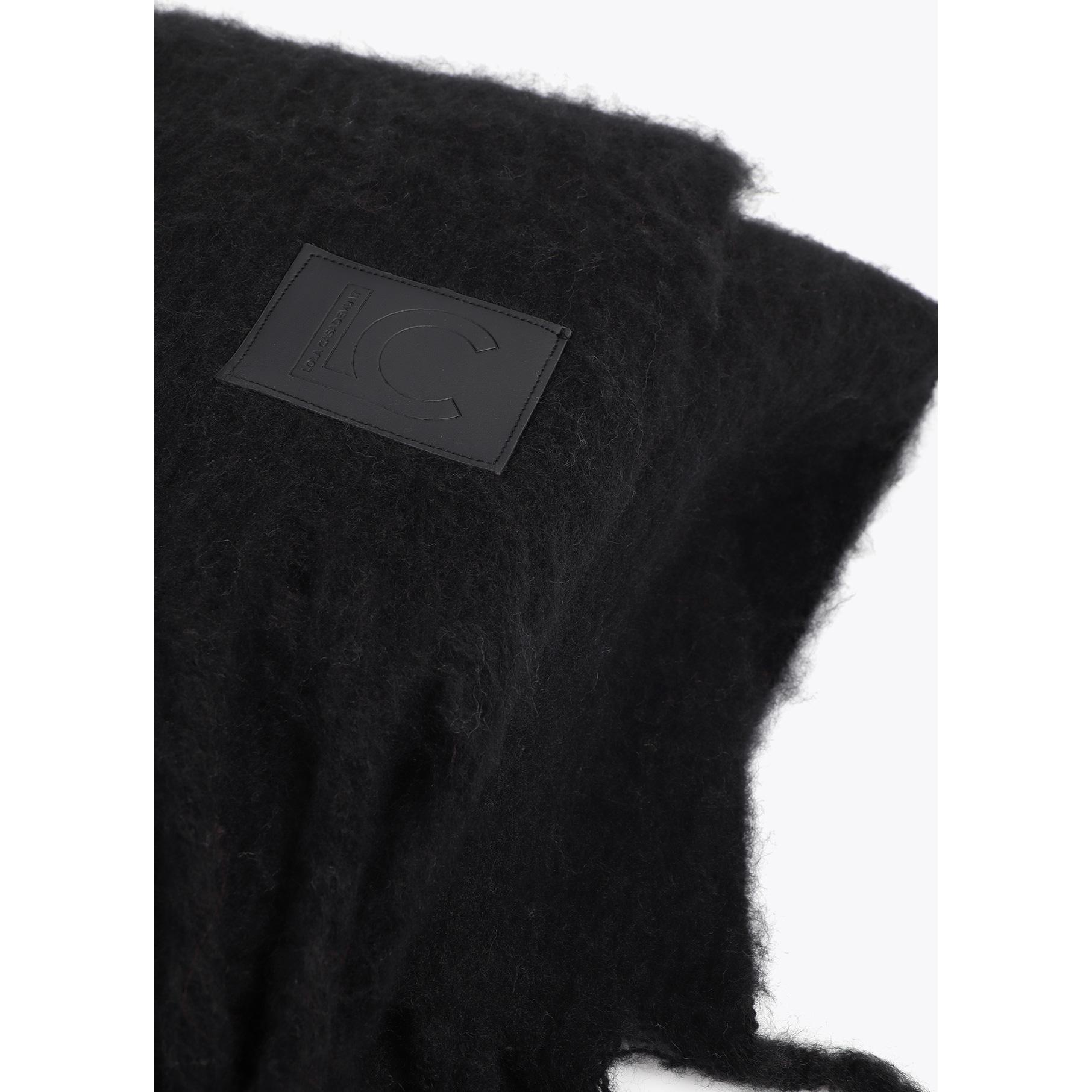 Mantella con Dettaglio di Frange