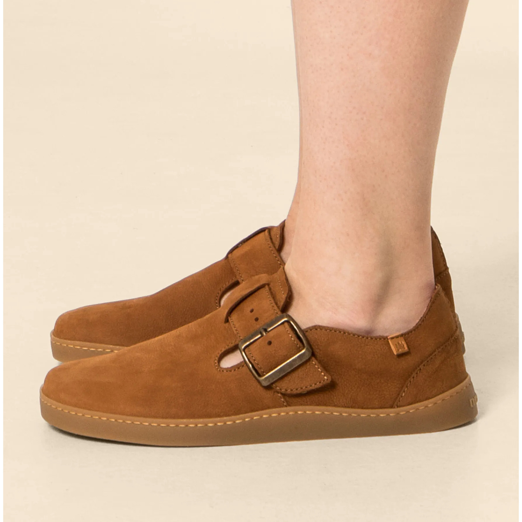 Zapatos N5913 NOBUCK LAVADO CUERO/ ORIGEN color Cuero