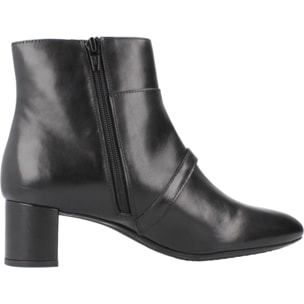 Botines Mujer de la marca GEOX  modelo D PHEBY 50 NEGRO