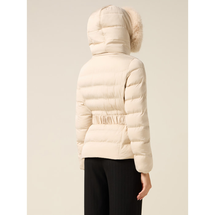Oltre - Plumífero con capucha y cinturón en la cintura - Beige