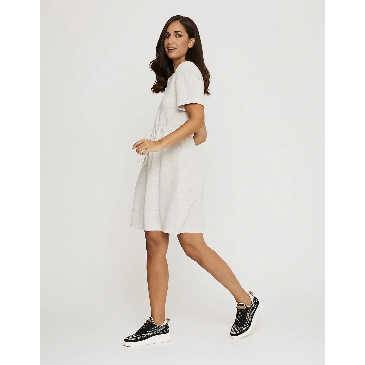 Vestido Corto Gris - Rissen