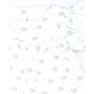 Vestido estampado de erizos, con volantes en las mangas.