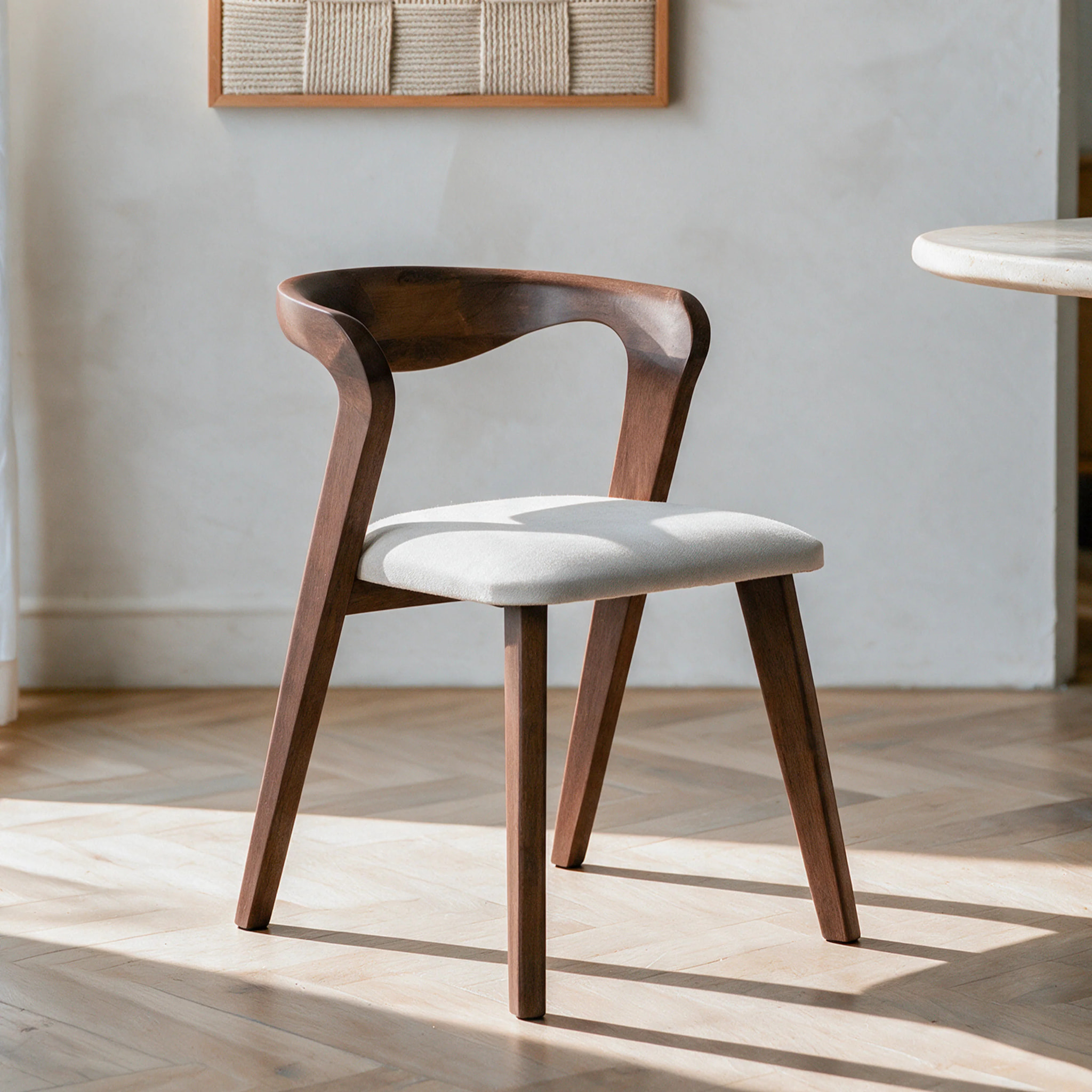 Chaise en bois d'hévéa marron et tissu beige - Vega