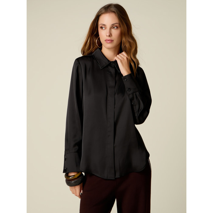 Oltre - Camicia in raso con colletto gioiello - Nero