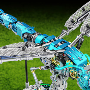 Maqueta 3D mecanizada de libélula con 866 piezas, equipada con luces y mecanismo de manivela que permite movimiento dinámico.