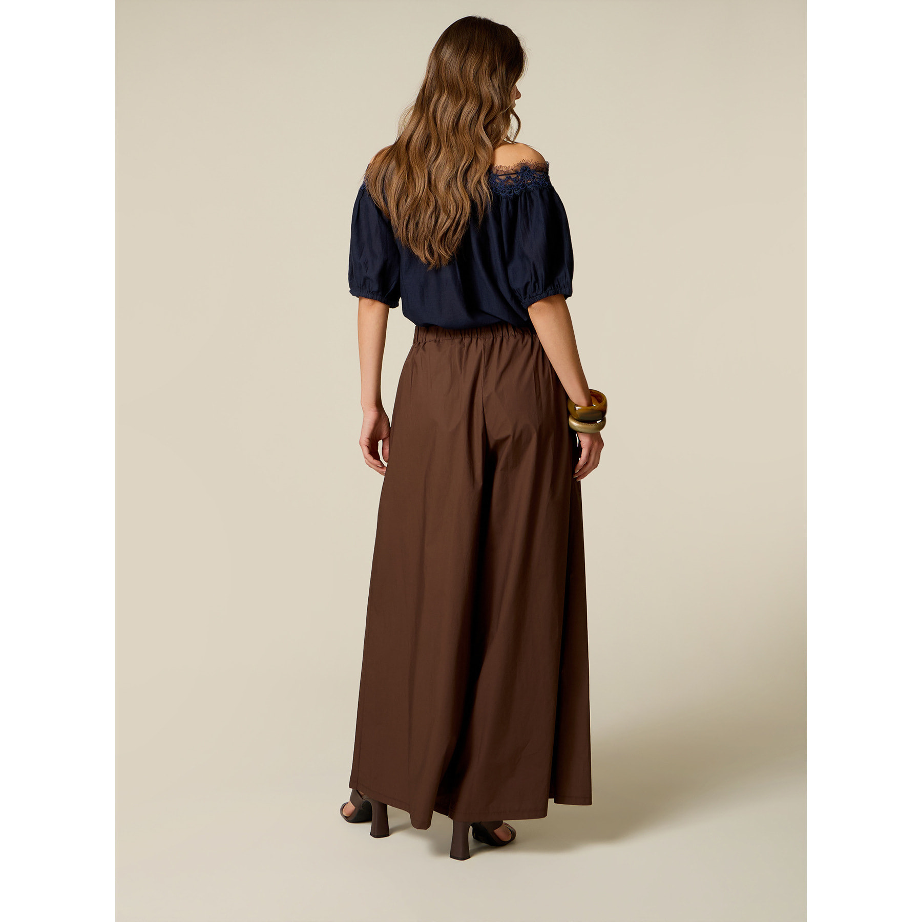 Oltre - Pantaloni wide leg con baschina in vita - Marrone