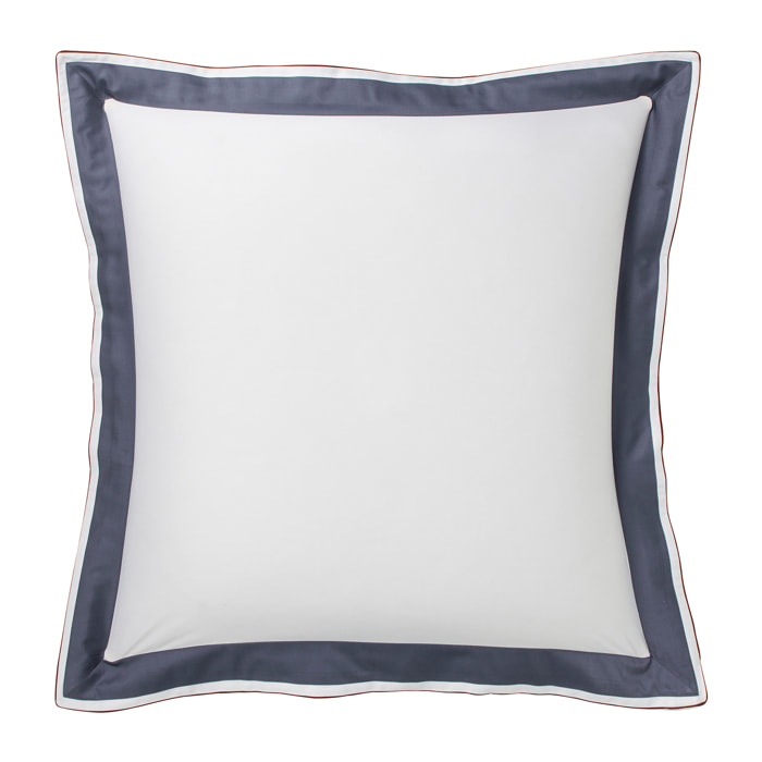 Taie d'oreiller tricolore en satin de coton avec bande appliquée, MARCEAU, Blanc Neige/Bleu Marine