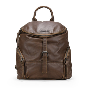 Mochila cuero con solapa y hebillas